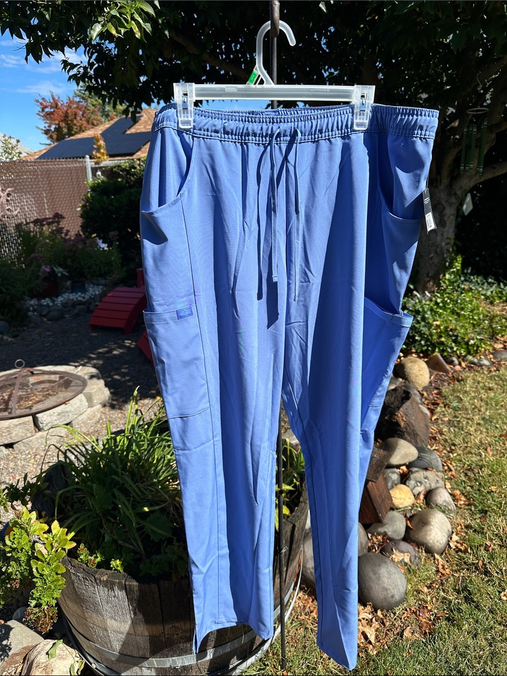 Dickies woman’s Light Blue Drawstring Cargo Joggers